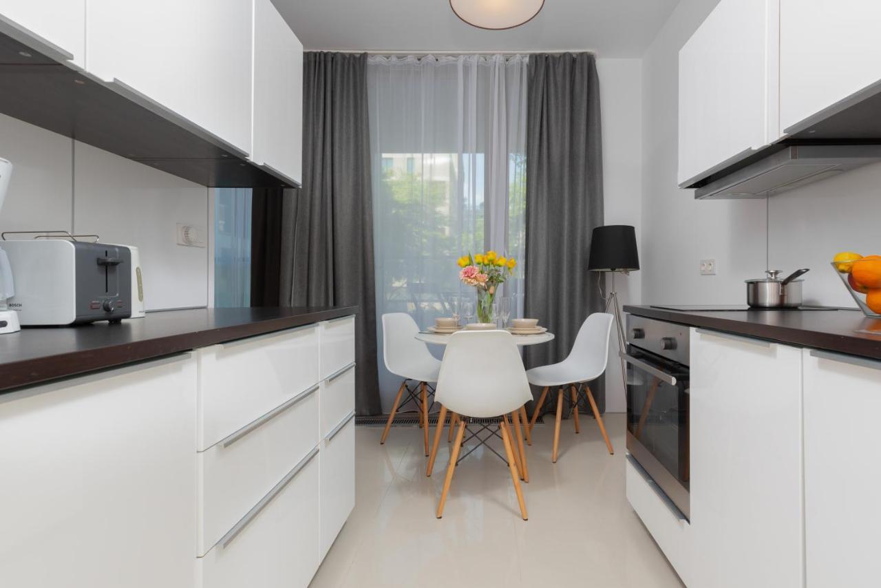 Kolejowa Apartments Warsaw By Noclegi Renters Екстериор снимка