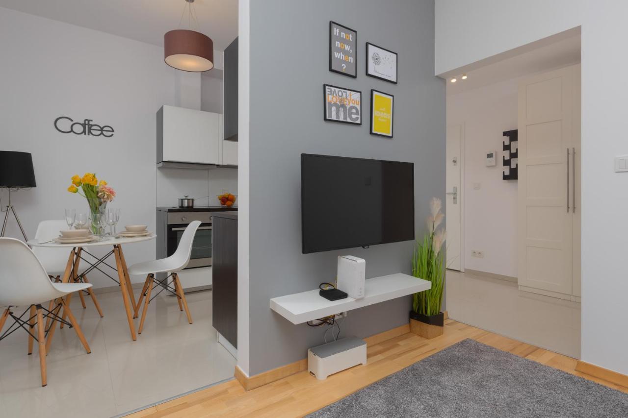 Kolejowa Apartments Warsaw By Noclegi Renters Екстериор снимка