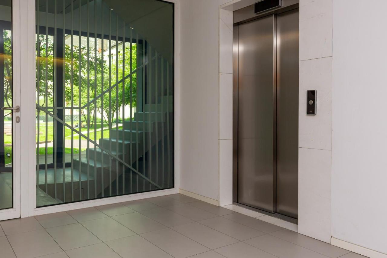 Kolejowa Apartments Warsaw By Noclegi Renters Екстериор снимка